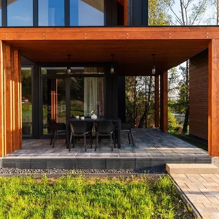 Dwor Holiday home